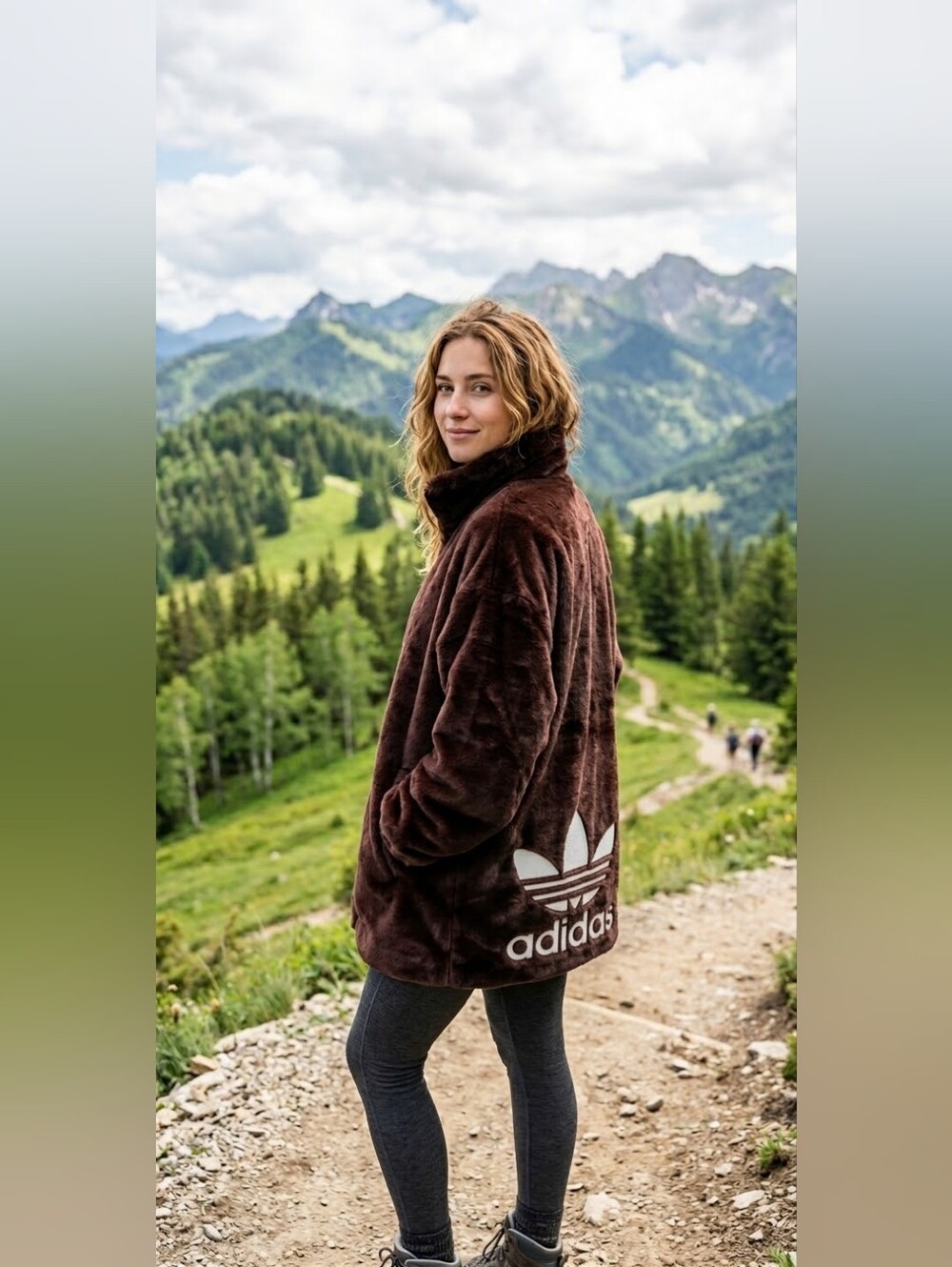 Adidas Brown Faux Fur Logo Jacket Size XS Oversize
